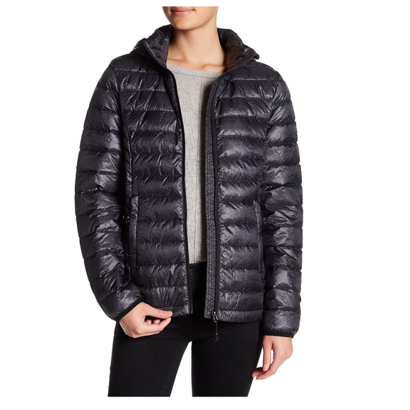 NWT Gerry Hooded Lightweight Down Jacket | Warm & Winter-Ready - Picture 1 of 5